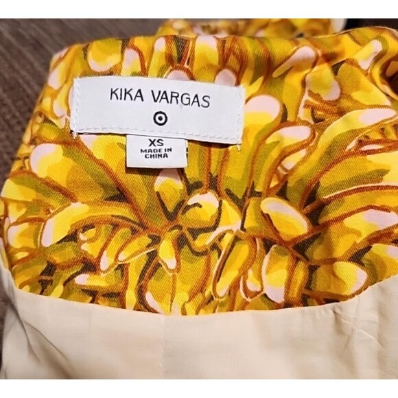 Kika Vargas Womens Floral Quilted Jacket With Button Front & Scalloped Edges Siz - Picture 7 of 8